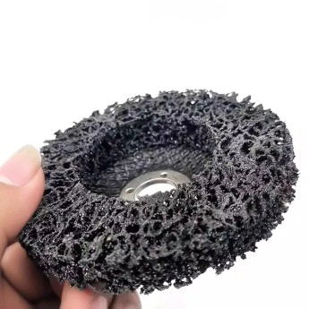 brosse de décapage peinture