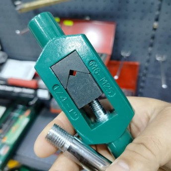 porte taraud   M6-M25