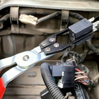 pince extracteur de relais