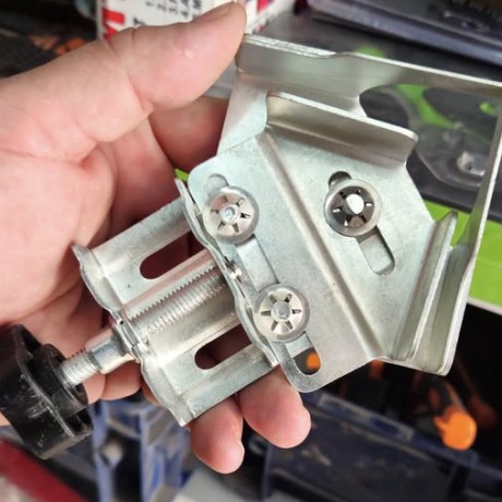 pince a angle pour bois