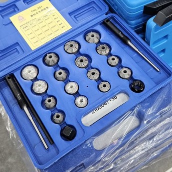 alésoir universel pour MOTO