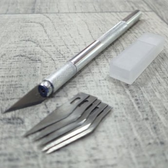 cutter de précision 03 lames